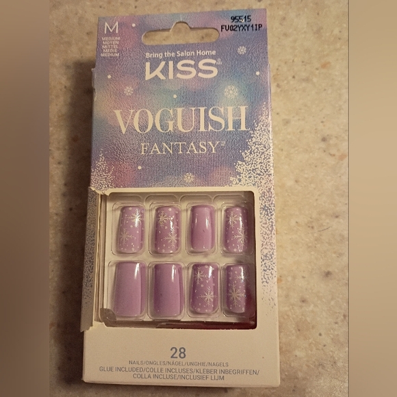 Bundle 2 Sets Of Kiss Voguish Press On Nails Size Medium Brand New! - Picture 2 of 6
